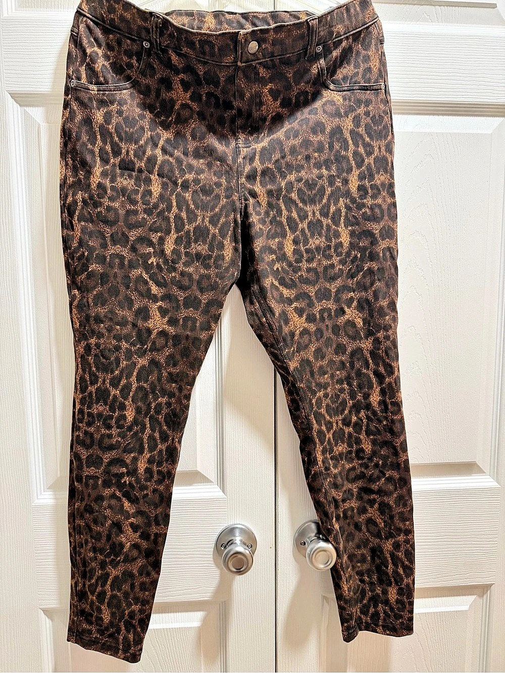 HUE Leopard Ultra Soft Denim Capri Leggings Brown & Black XL